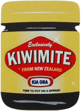 Ian Blackwell: Keeper Magnet - Kiwimite