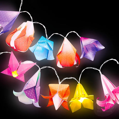 4M: KidzMaker Origami Flower Lights