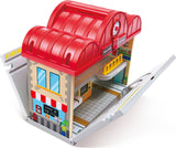 Hape: Portable Train Station Set