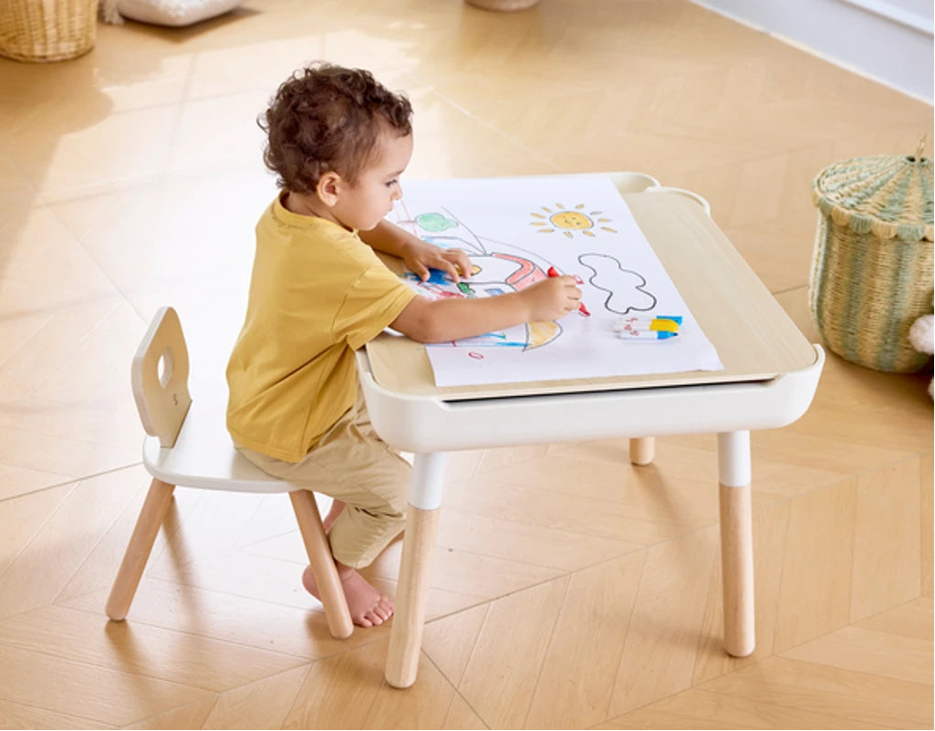Hape: Flip & Play Activity Table