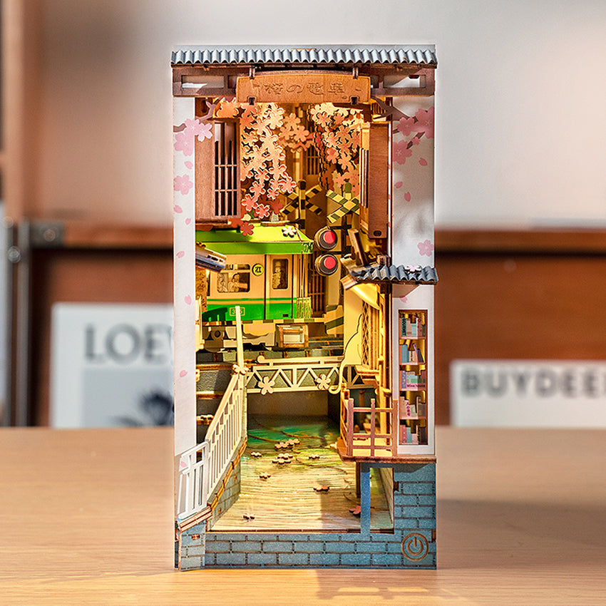 Rolife Sakura Densya Book Nook DIY Miniature Puzzle - (TGB01)