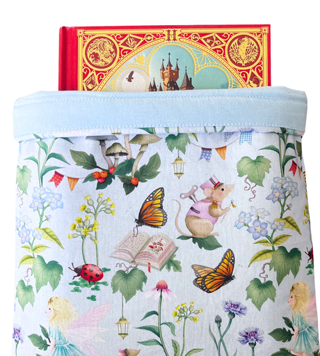 Pages & Pastries: Medium Book Sleeve - Enid Blyton