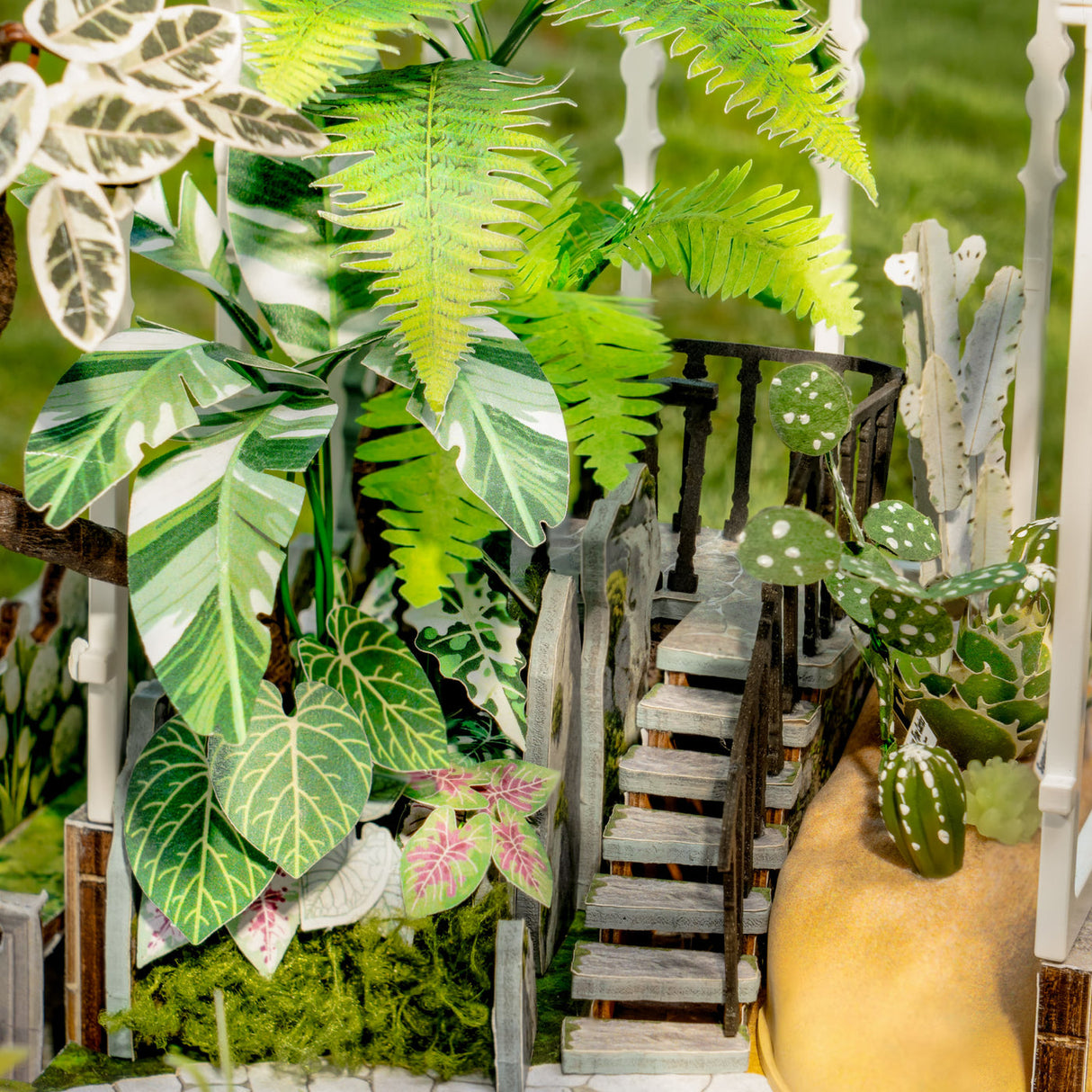 Rolife: Oxygen Oasis DIY Miniature Puzzle (DH102)