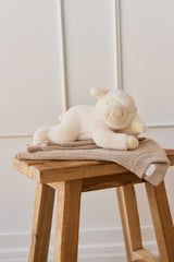 Snuggle Bunnies Lambie