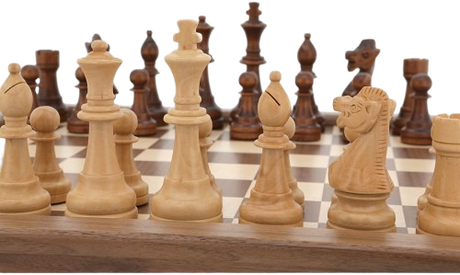 Dal Rossi: 18" Walnut Chess Set